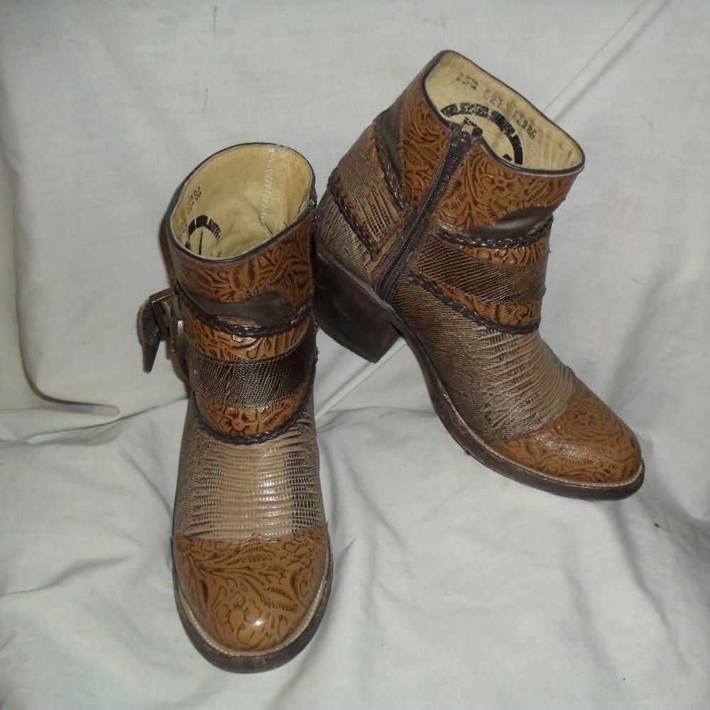 Verthali Exotic boots size 8.5